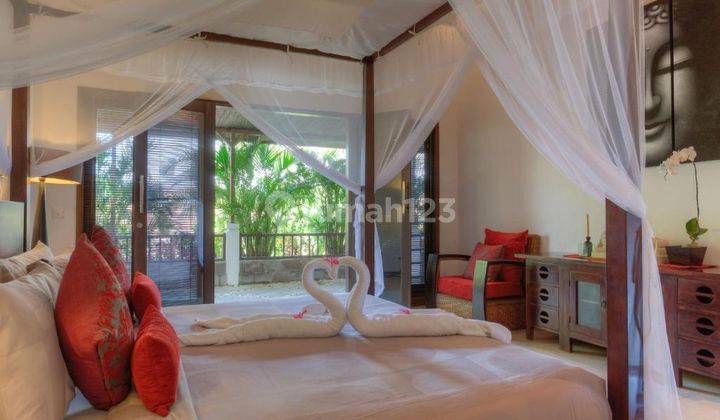 Villa Walking Distance To The Beach Seminyak 2