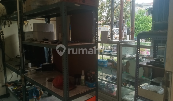 Rumah Bagus Unfurnished SHM Kaliabang, Villa Mas Garden Bekasi 2