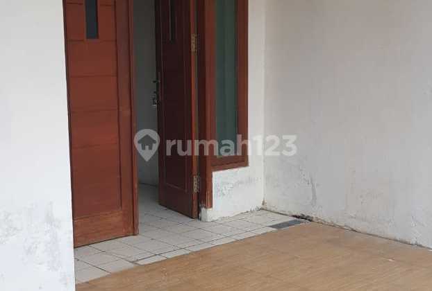 Nice House Unfurnished area Taman Narogong, Bekasi