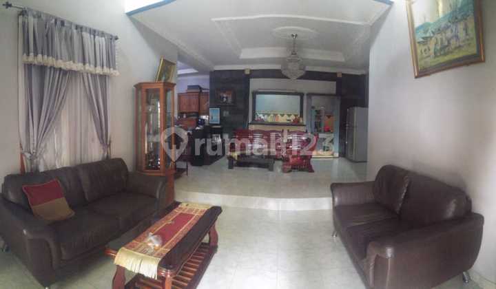 Rumah Bagus 2 Lt Semi Furnished SHM Pondok Kelapa, Jakarta Timur 2
