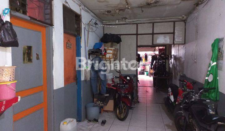 RUMAH PINGGIR JALAN RAYA, GROGOL, JAKARTA BARAT 2