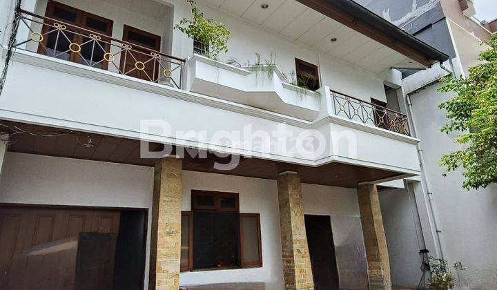 RUMAH STRATEGIS TEMPO DOELOE DI GROGOL, BANGUNAN 3 LANTAI. 295 JUTA/TAHUN  -> 270 JUTA/TAHUN (MASIH NEGO) 1