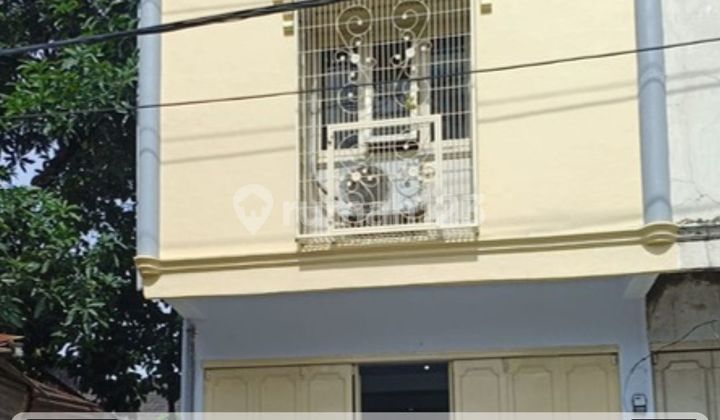 FOR SALE: 2-Story Shop House on Jalan Malino Main Road, Gowa, Strategic Location, Price IDR 1.5 Billion, Call/Voice Chat 1
