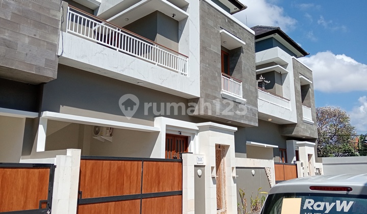 DiKONTRAKAN RUMAH BARU 2Lt Furnish di Denpasar Timur dekat SANUR