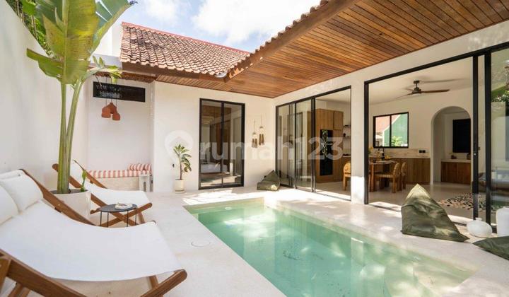 FREEHOLD Villa For SALE in ULUWATU PECATU near MELASTI BEACH  