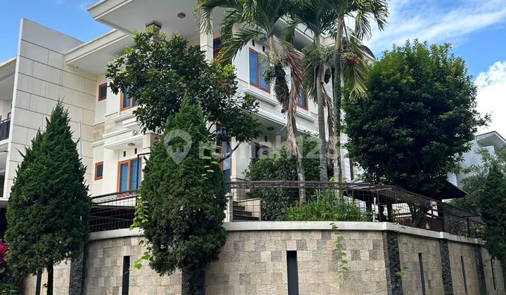 DiJUAL CEPAT !! RUMAH MEWAH 3Lt di HOOK SETRADUTA Bandung 