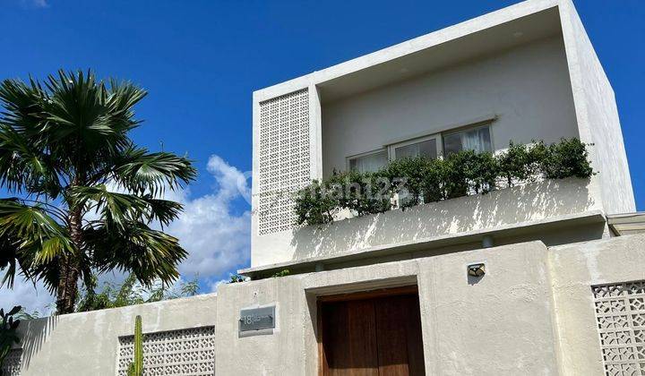Rumah Semi Villa Umalas