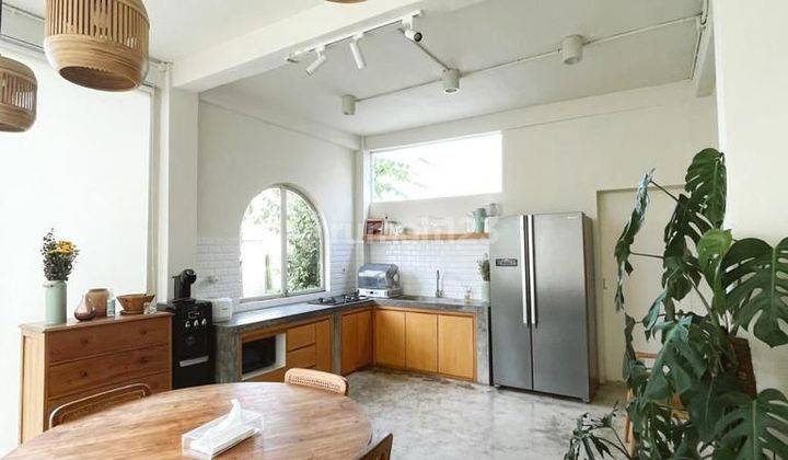 Rumah Semi Villa Umalas