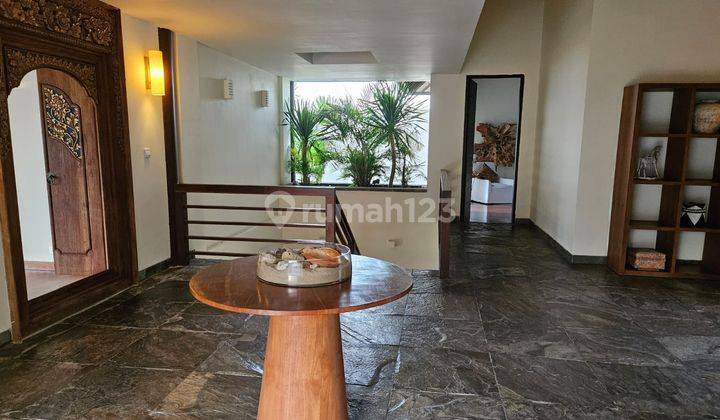 Spectacular Ocean View Villa In The Hilltop Jimbaran 2