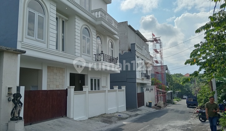 FOR SALE Brand New HOUSE 3 Storey Location in West Gatot Subroto 1