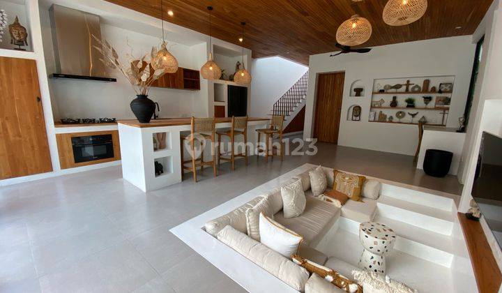 Brand New Beautiful Freehold Villa In Pererenan  2