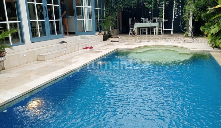 SEWA 17 tahun VILLA MEWAH di Seminyak Kerobokan Bali SEWA 17 tahun VILLA MEWAH di Seminyak Kerobokan Bali