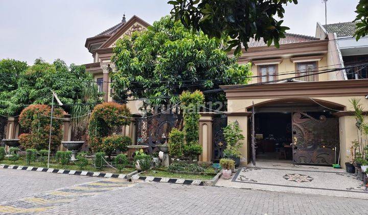 Rumah Mewah 2 Lantai Hook Di Pusat Kota Surabaya 2