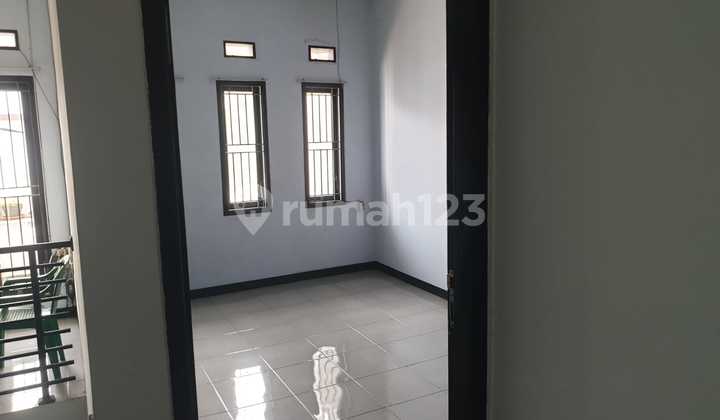 Di Jual Rumah siap huni di jakasampurna bekasi 3