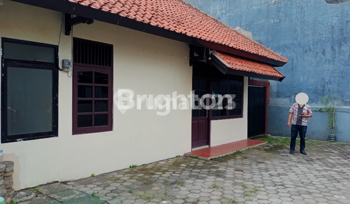 RUMAH JL. HAWA SEMARANG TENGAH 1