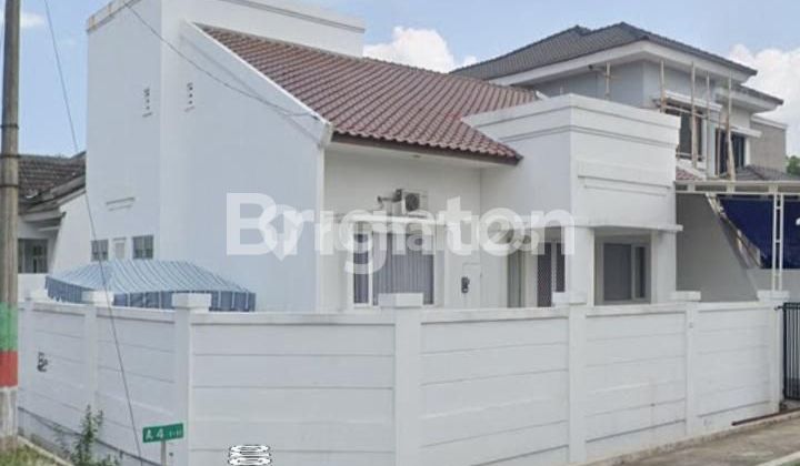 RUMAH PURI ANJASMORO HOOK JALAN DEPAN LEBAR 1