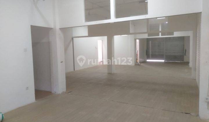 2-Storey Shophouse in Legian, Badung Suitable for Mr. Business 2