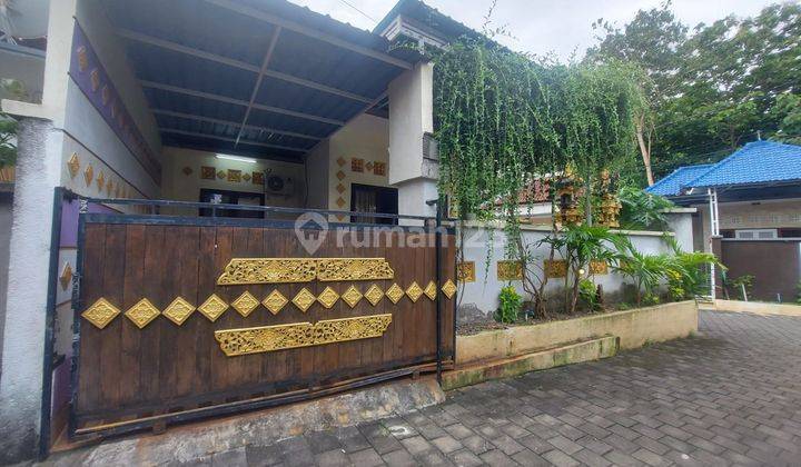 Rumah Jual Area Nusa Dua di Jalan Dharmawangsa Butuh Renovasi SHM 1