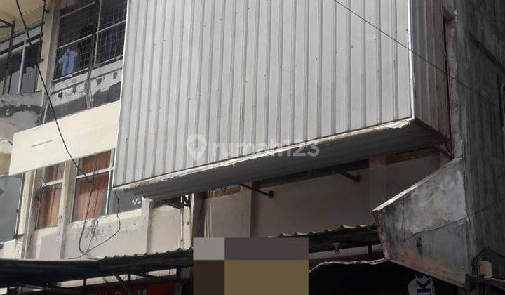 Ruko sewa 3 lantai sesetan kawasan ramai, 500 meter dari sekolah Harapan,cocok untuk kantor coffee shop,dan usaha kuliner 2