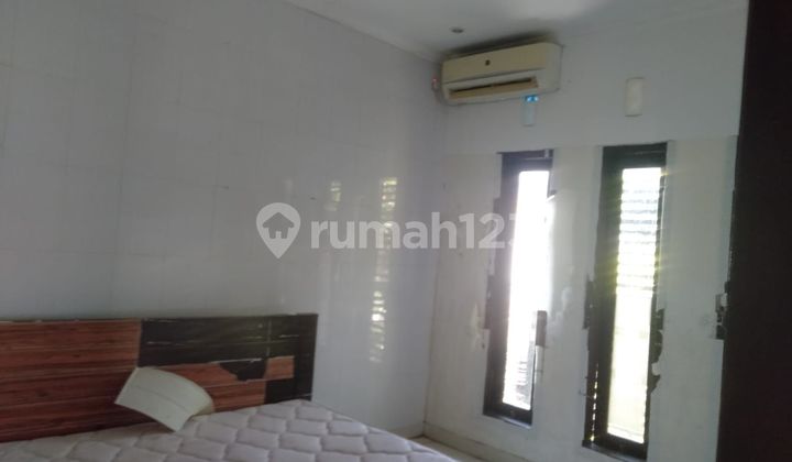 Large 4 bedroom house for rent in the Jimbaran area 2