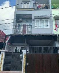 Dijual Rumah 3 Lantai di  Jimbaran 1