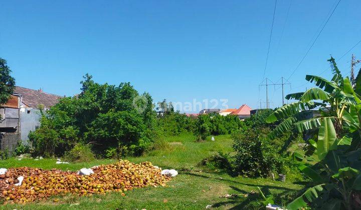 For rent strategic land suitable for a warehouse in Sanur IN 1