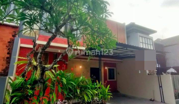 Rumah One Gate System Furnished di Kerobokan Jo 1