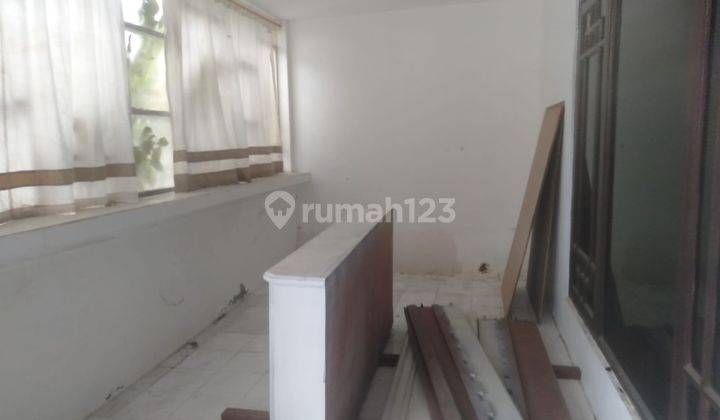 Disewakan Rumah Murah Strategis di Taman Griya Mr 2