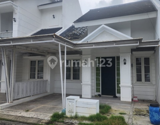 Disewakan Rumah Cluster Elite Gaia Residence Semarang 1