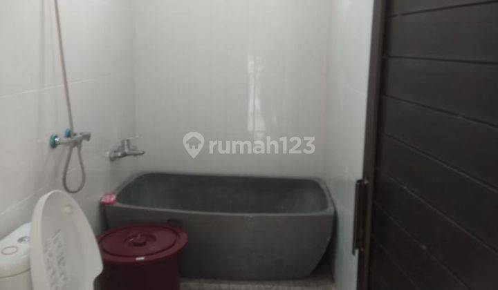 Rumah sewa ukuran besar di Sukawati view sawah lokasi strategis 5