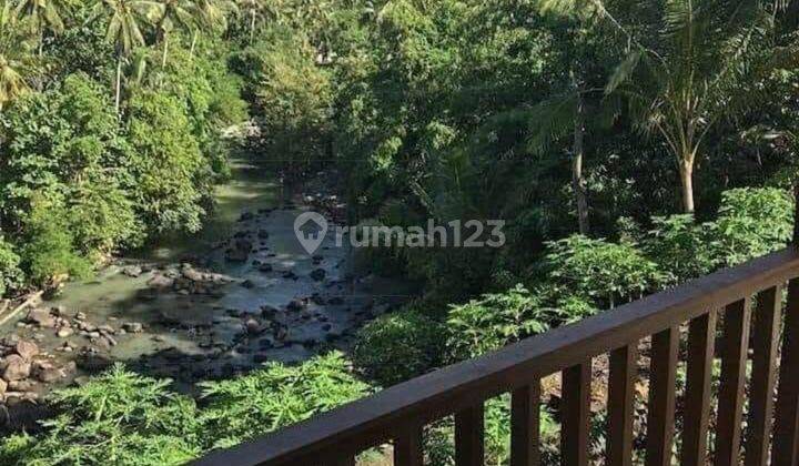 Villa joglo dengan view super cantik harga murah  1
