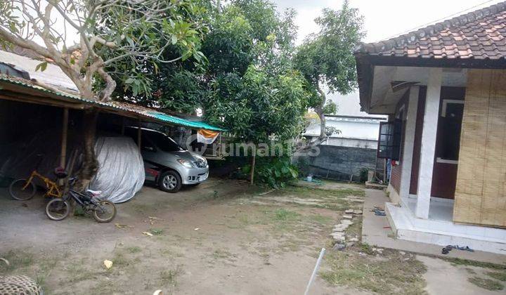 HOUSE WITH LARGE YARD IN BATUBULAN  2