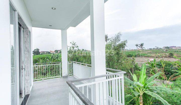 COOL, CHEAP PRICE VILLA WITH RICE VIEW READY TO LIVE IN IN CANGGU  2