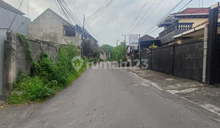 Land with Old Building for Sale in Sidekarya Denpasar