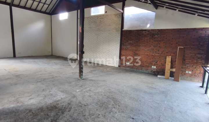 Cheap Rental Shop-House Ubud Main Road Ready for Any Business 2