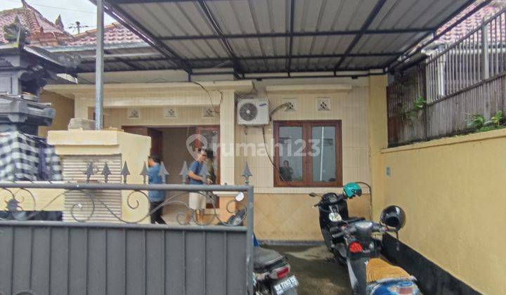 Rumah Sewa 3 Kamar Siap Huni Ada 1 Ac Dekat Kuta  1