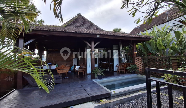 Tanah Bonus Villa Keren Siap Huni View Sawah Dekat Pantai Berawa