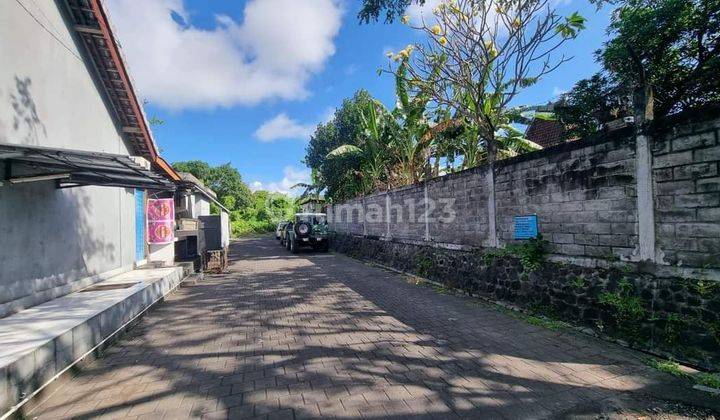 LAND NEAR KUTA BEACH SUITABLE FOR VILLA RENTAL STRATEGIC LOCATION 2