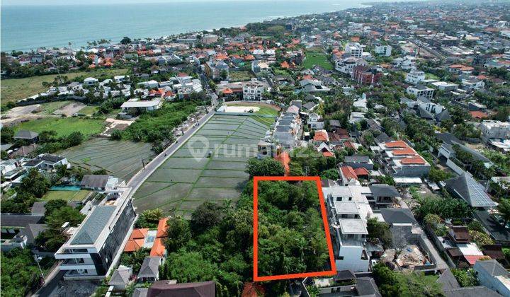 LAND IN CENTRAL BERAWA WALKING CLOSE TO THE BEACH SUITABLE FOR VILLA RENTAL 1