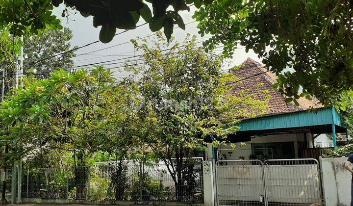 Dijual rumah tua di menteng jakarta pusat  1