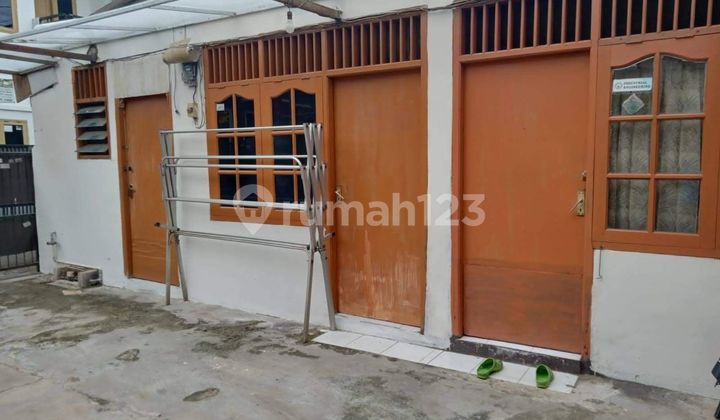 Selling old house in Kebon Jeruk Perjuangan, West Jakarta 2