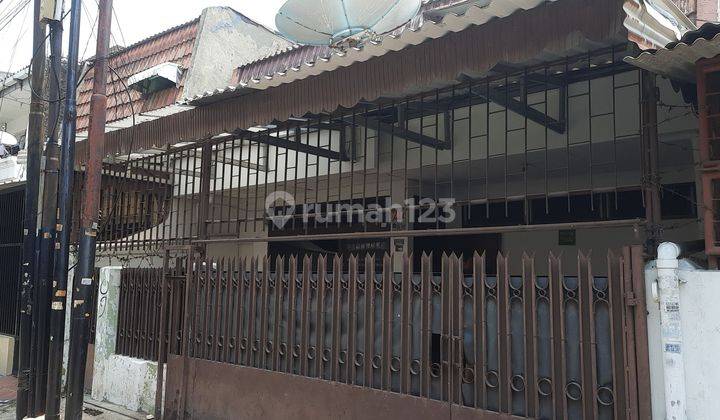 Jual rumah 2 lantai di petojo utara, jakarta pusat 1