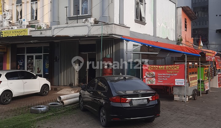 For Sale: Shop House in Vila Melati Vista Housing Complex, Tangerang 2