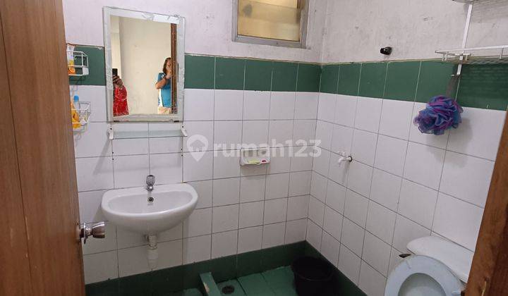 Dijual Apartemen 2 BR di Apartemen Permata Surya, Taman Surya 6
