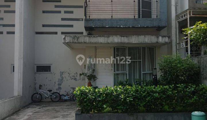 Dijual Rumah Lokasi Strategis di Royal Tajur Residence, Bogor 1