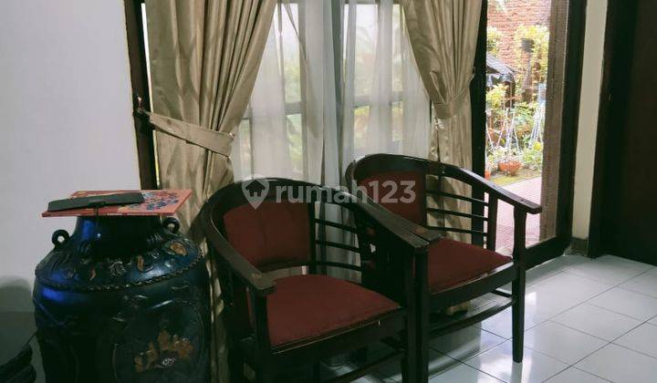 Dijual Rumah pinggir jalan raya, rumah lama di Kedoya, Jakarta 1