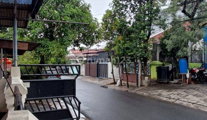 Disewakan Rumah di Komplek Persada Sayang, Rawa Buaya 9