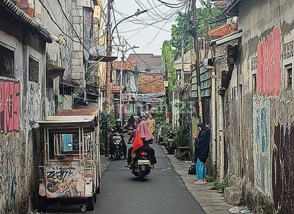 Dijual Rumah Bisa Untuk Kosan Di Jatinegara, Matraman Raya  1