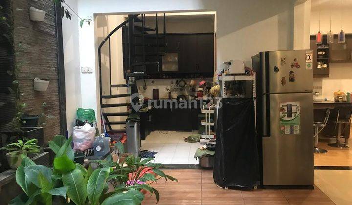 Dijual Rumah Semi Furnished Di Metro Permata 2, Tangerang 2