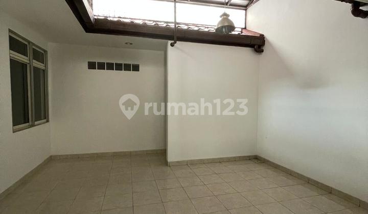 Rumah Siap Huni di Perumahan Taman Semanan Indah 2